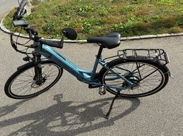 E-Bike City Bike für Damen im sehr guten Zustand!!