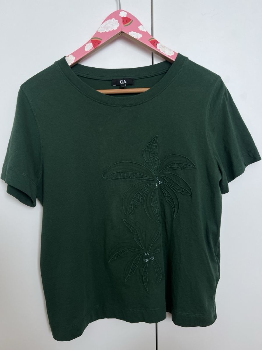 C&A T-shirt: Tshirt C&A mit Perlendetails – Usato da Immensee venduto da LizzaSch03