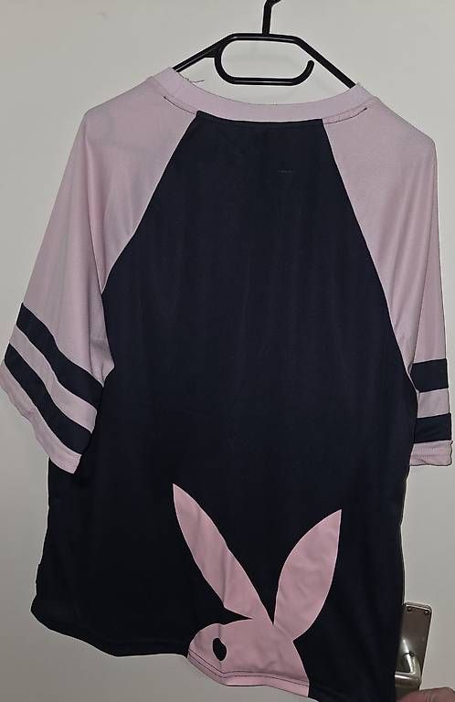 T-shirt: Playboy/Missguided-Shirt – Usato da St. Gallen venduto da ruz_t5lk 1