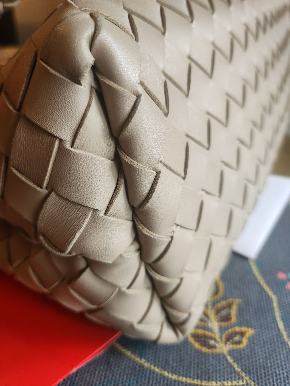 Bottega Veneta Taschen für Damen: Bottega Veneta " Andiamo. Medium. – Gebraucht aus Dietikon von Oxana01 6