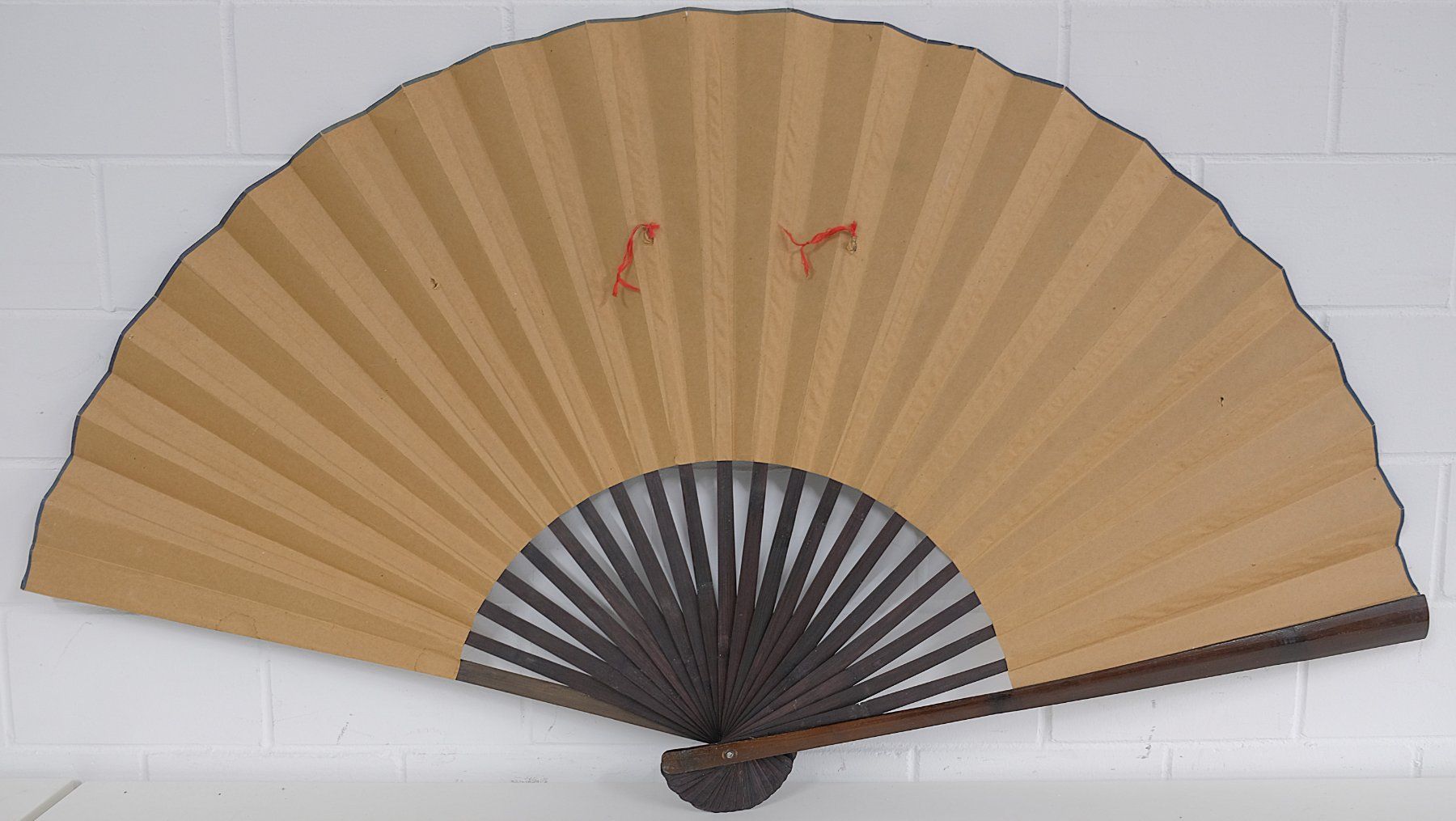 Tutte le decorazioni: Dekorativer asiatischer Fächer 140cm – Usato da Volketswil venduto da brockipfannenstil 7