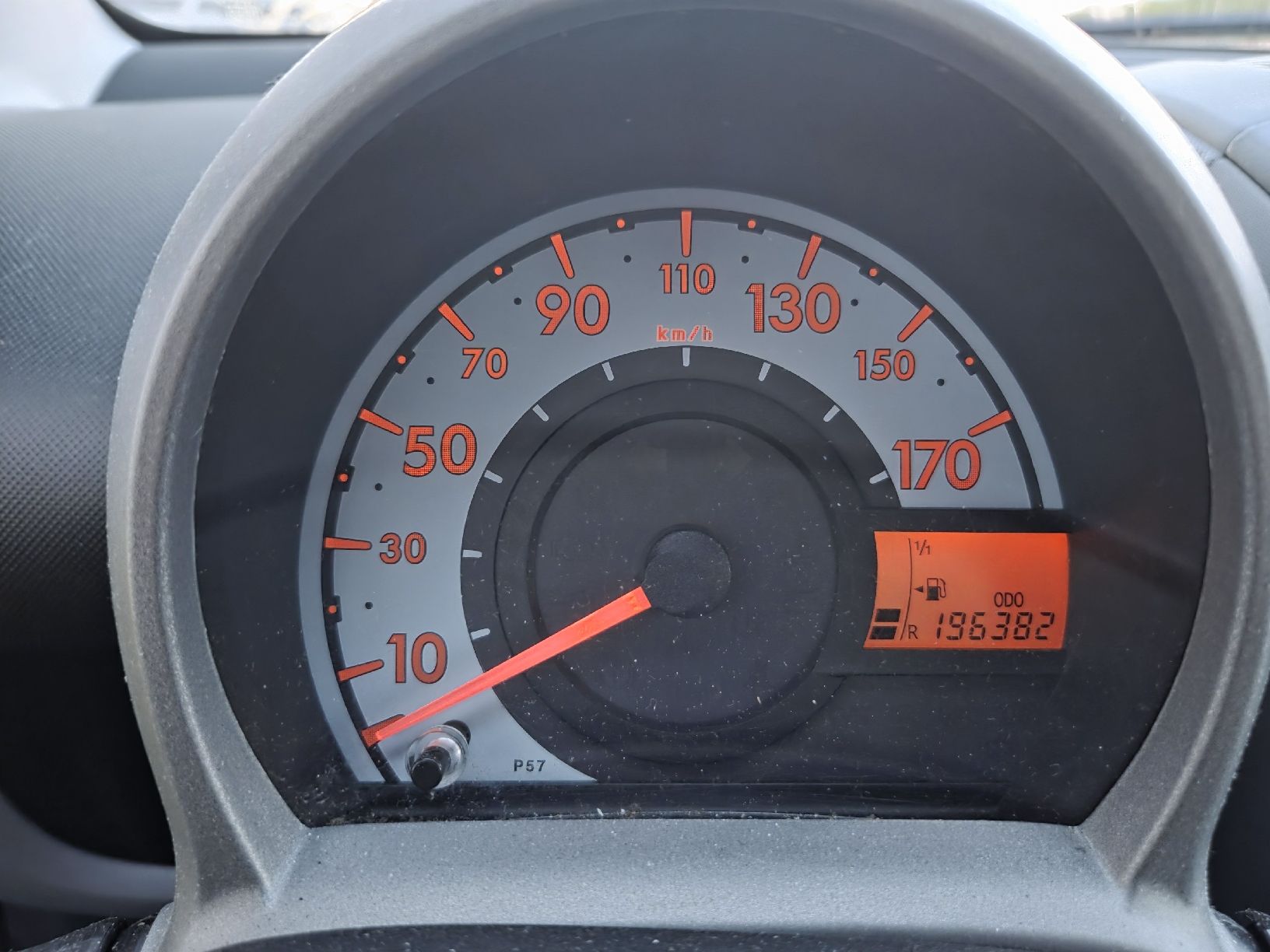 Peugeot Automobili: Peugeot 107 – Usato da Solothurn venduto da LYRELA 8
