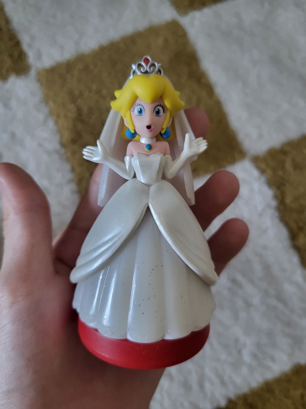 Nintendo Statuette: Prinzessin Peach Amiibo – Usato da Wallisellen venduto da DeydeyIschReal