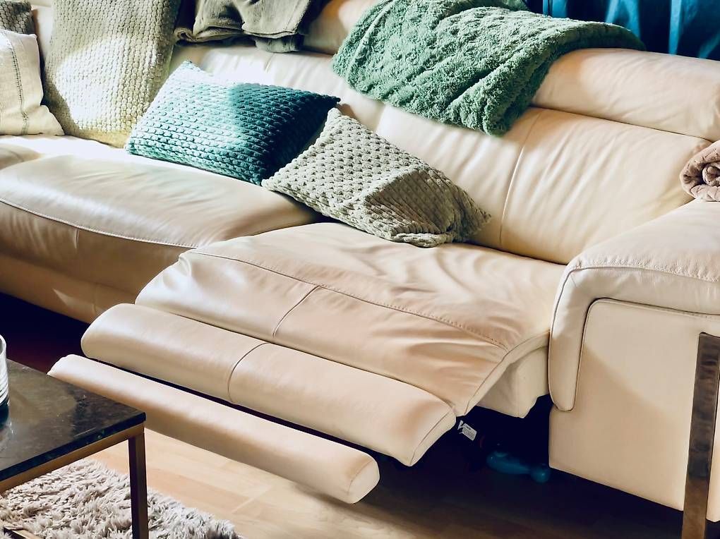 Divani: Sofa 5-Sitzer mit elektrischer Relaxfunktion – Usato da Arth venduto da Wagnerrod 2