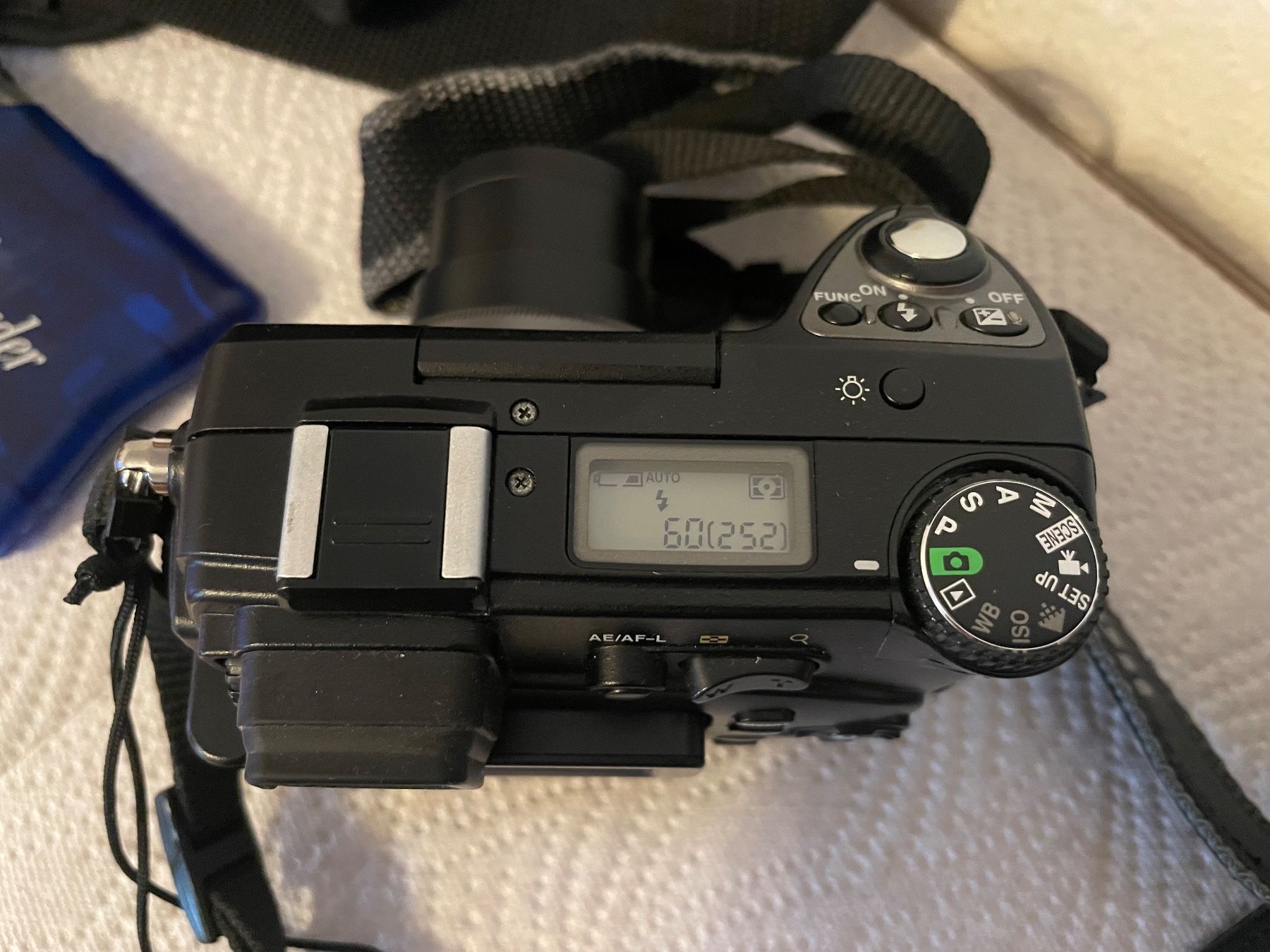 Nikon Fotocamera: Nikon E8400 Digital Kamera – Usato da Zürich venduto da beli_30 3