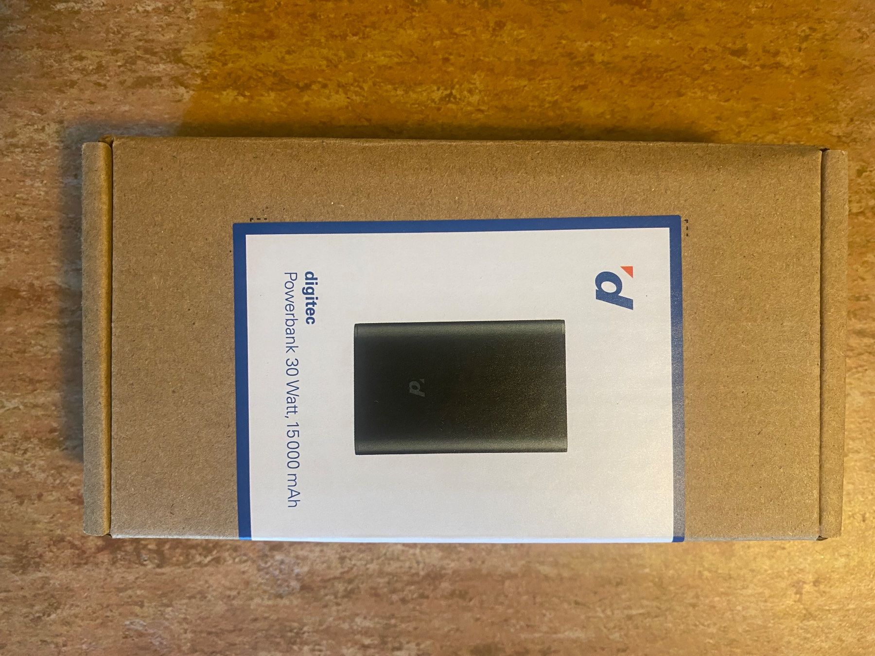Digitec Ladegeräte: Powerbank – Neu (gemäss Beschreibung) aus Uster von Obruniii