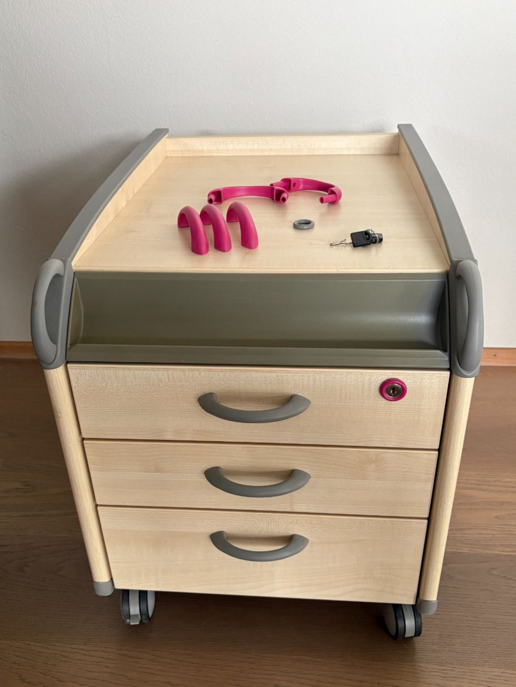 Moll Banconi: Moll Rollcontainer, Ahorn Dekor – Usato da Rüschlikon venduto da user999