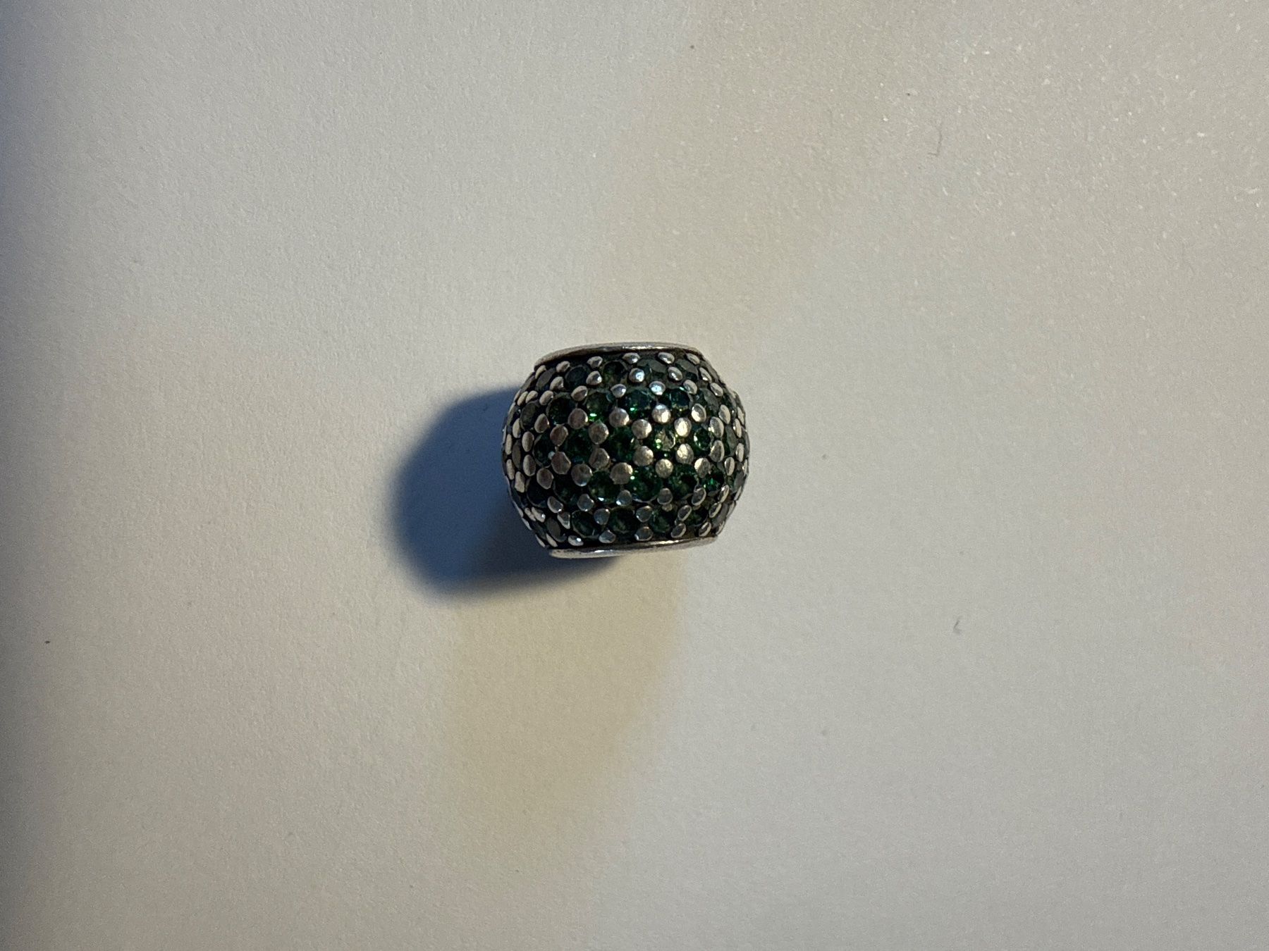 Pandora Pendentifs: Pandora charm grün sparkling – D'occasion à St Gallen par mayerka