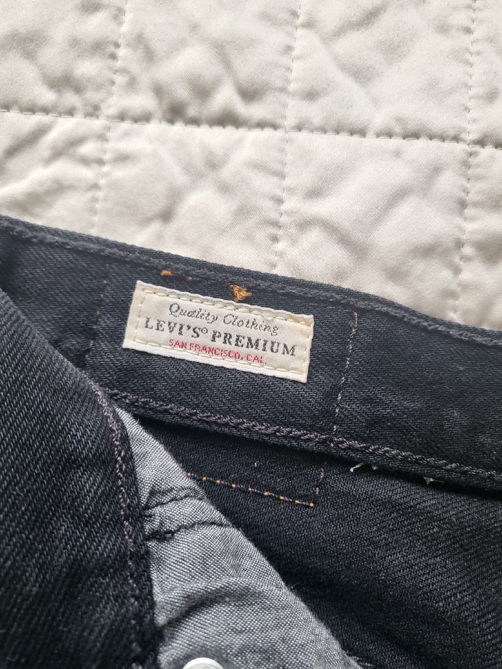 Levi's Röcke: Levi's Premium Denim Skirt Bundle, Size 29 – Gebraucht aus Sarmenstorf von zuz_q5kq 7
