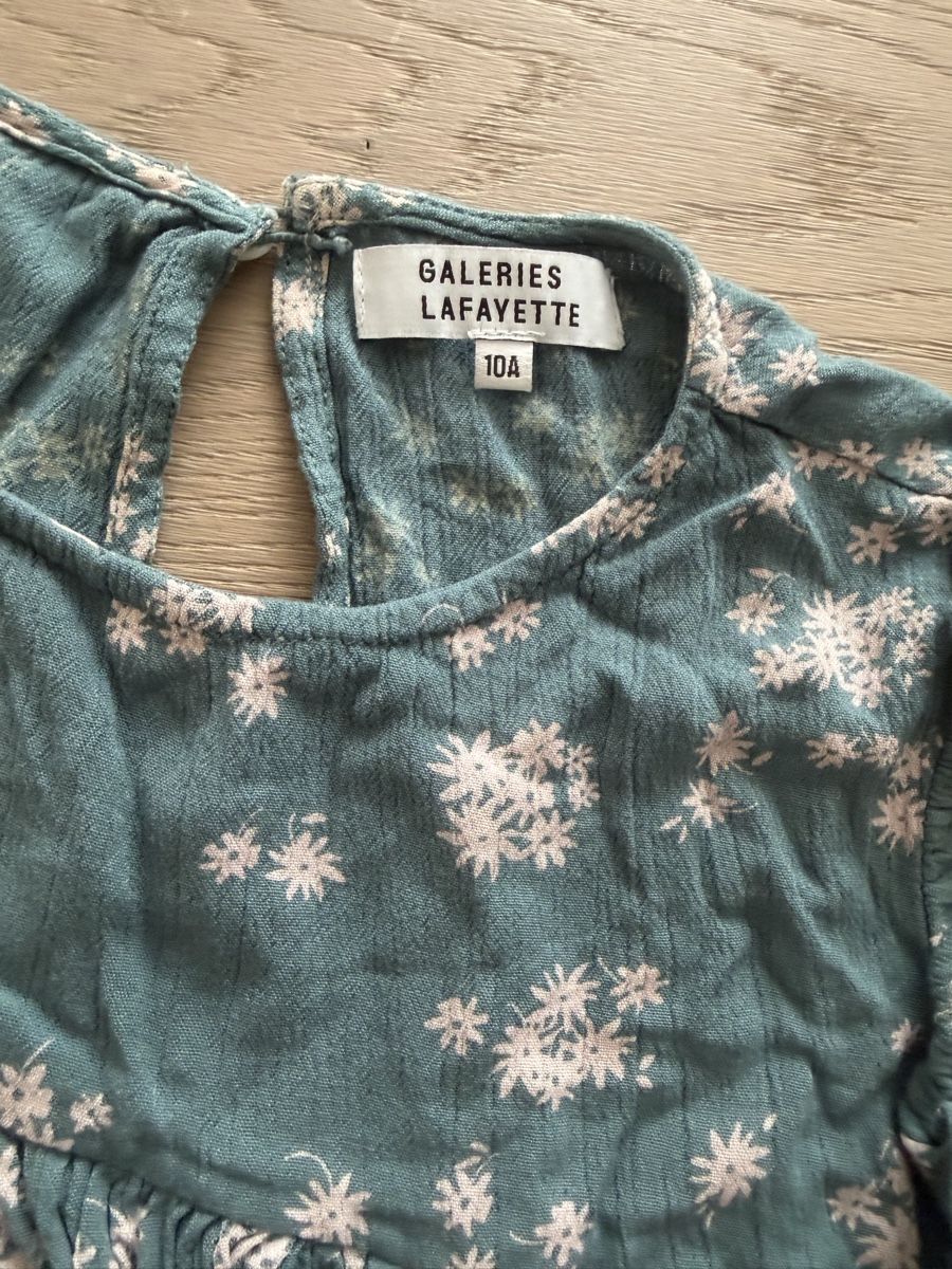 Camicette, T-shirt & Top: Tshirt 10 Jahre Gallery Lafayette – Nuovo (secondo la descrizione) da Wallisellen venduto da Nataschab0 1