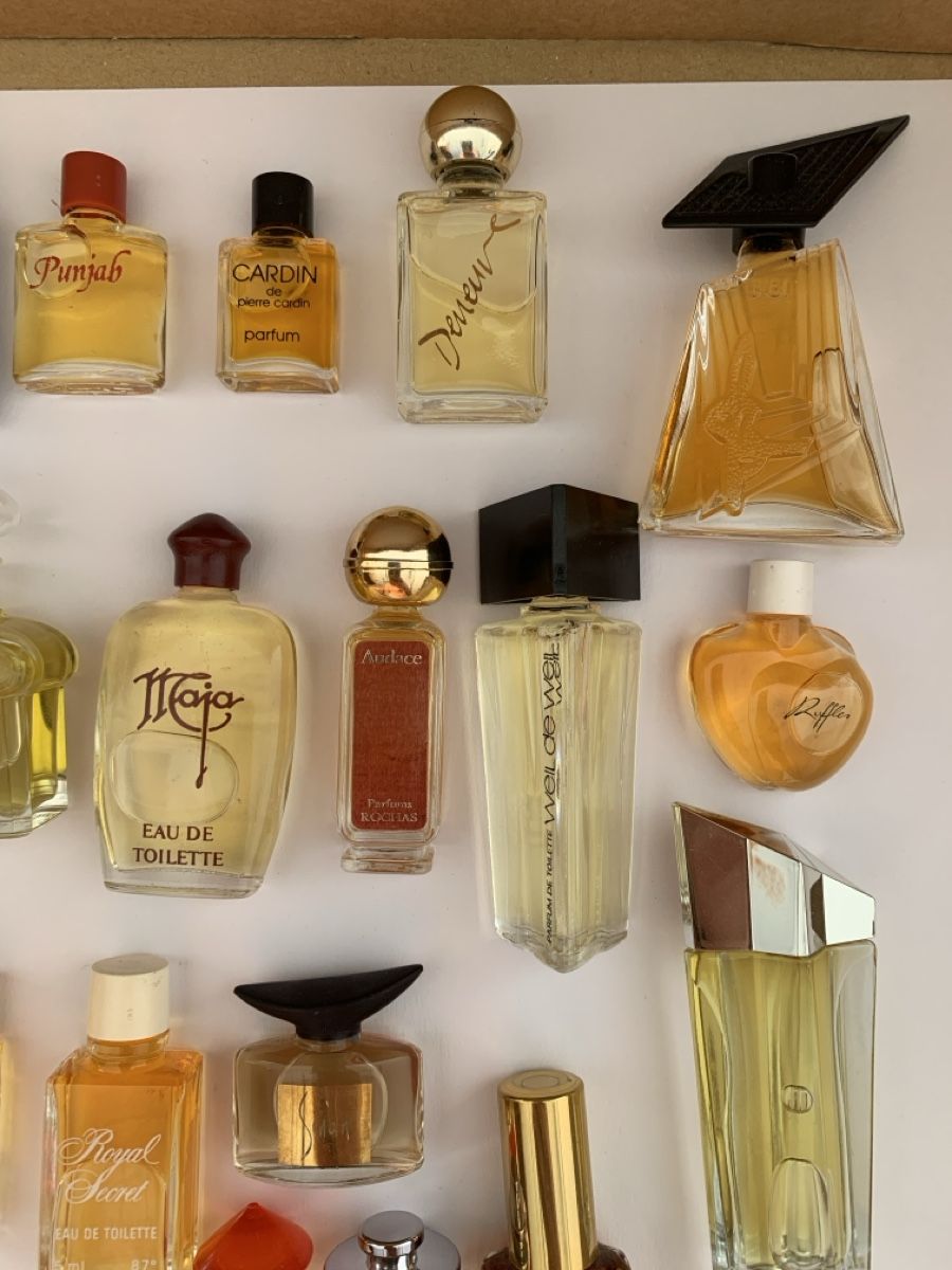 Profumi & Eau de Toilette: Parfum Miniature auch ältere dabei – Usato da Hochdorf venduto da Blume007 3