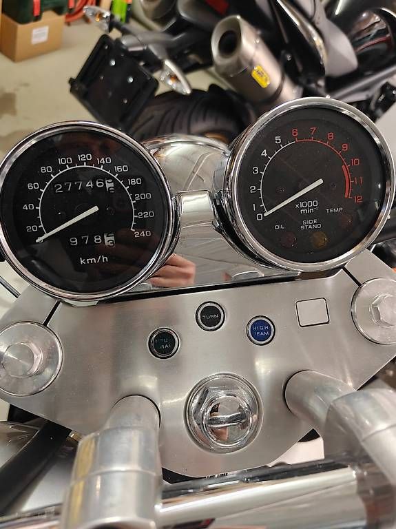 Chopper: Honda VF 750 C – Usato da Fehraltorf venduto da Cramora 2