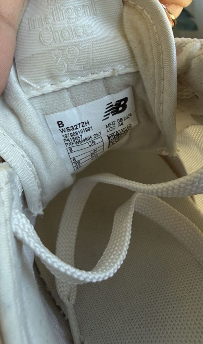 New Balance Scarpe da uomo: New Balance 327 Grösse 39 – Usato da Kloten venduto da Privat2011 2