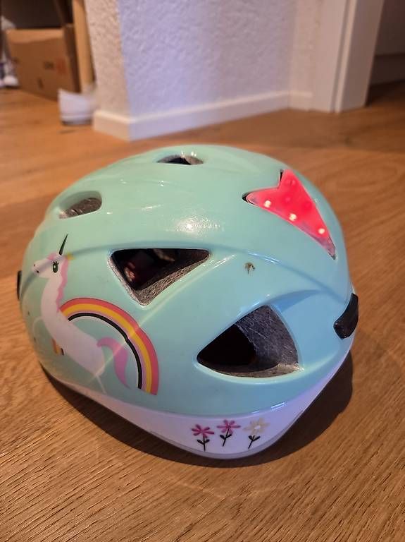 Caschi: Velohelm Kinder Einhorn – Usato da Thun venduto da SimonAchermann01 1