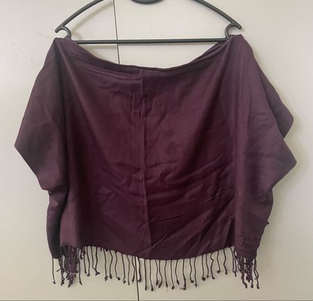 Shirt mit Fransen neu, weiter schnitt