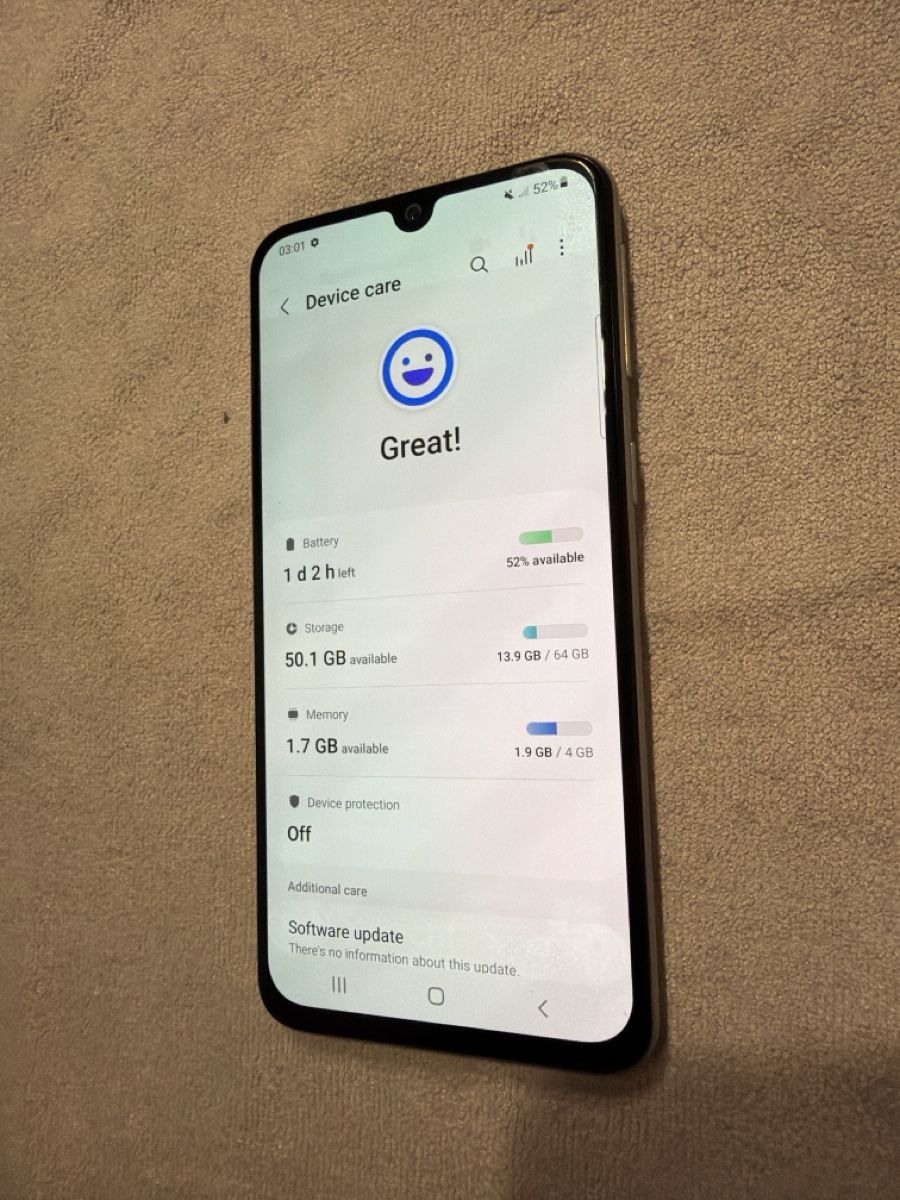 Samsung Portables: Samsung A40 / Silber / 64Gb – D'occasion à Arbon par BaX_94 1