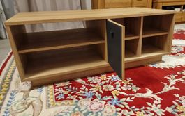 Massiver Eichenholz-Couchtisch mit Stauraum, Neuwertig!