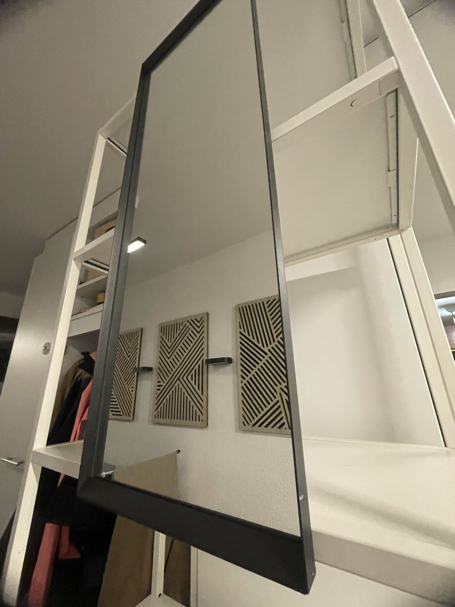 Ikea Scaffali: IKEA ENHET Regal mit Spiegel – Usato da Niederhasli venduto da ioa_k5sq 4