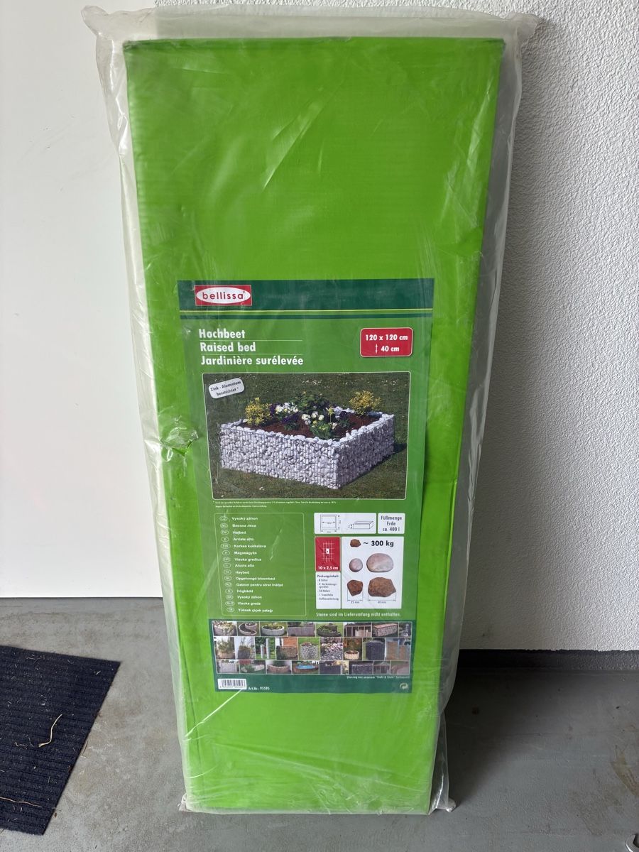 Pots de fleurs: Hochbeet Belissa NEU – Neuf avec emballage d'origine à Seon par fil.sim36