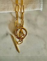 Goldene Halskette mit Strass Halbmond Anhänger, neu! (52)