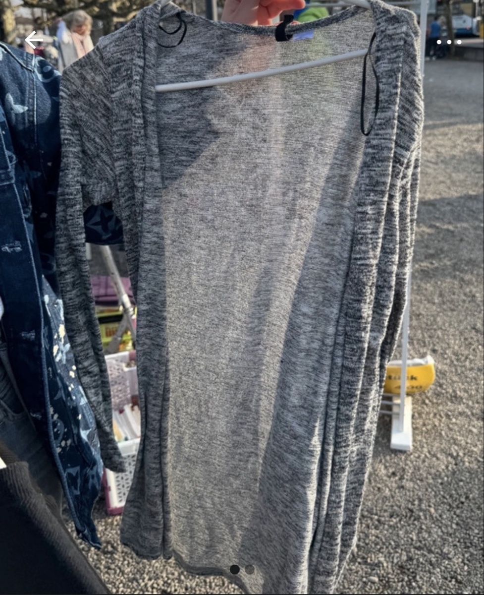 H&M Giacche: Strickjacke Damen Grösse XS/S – Nuovo (secondo la descrizione) da Güttingen venduto da Nkskn 1