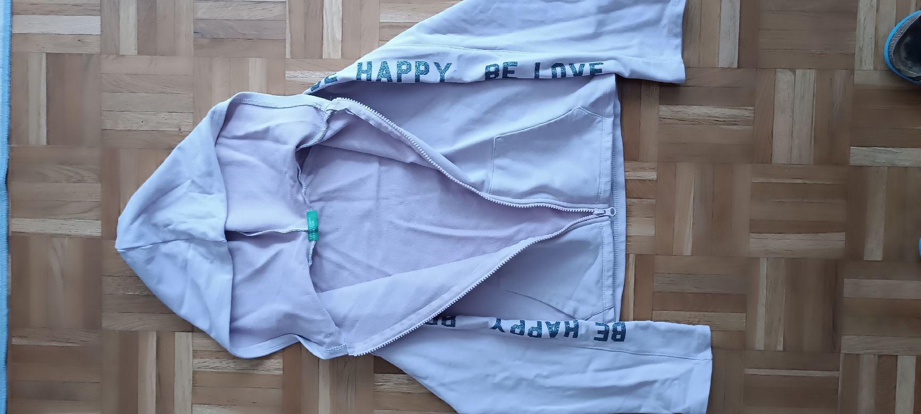 Benetton Lotti & Set di vestiti: Benetton Jogginganzug Kombination Gr. 140 – Nuovo (secondo la descrizione) da Geroldswil venduto da Smartie1987 2