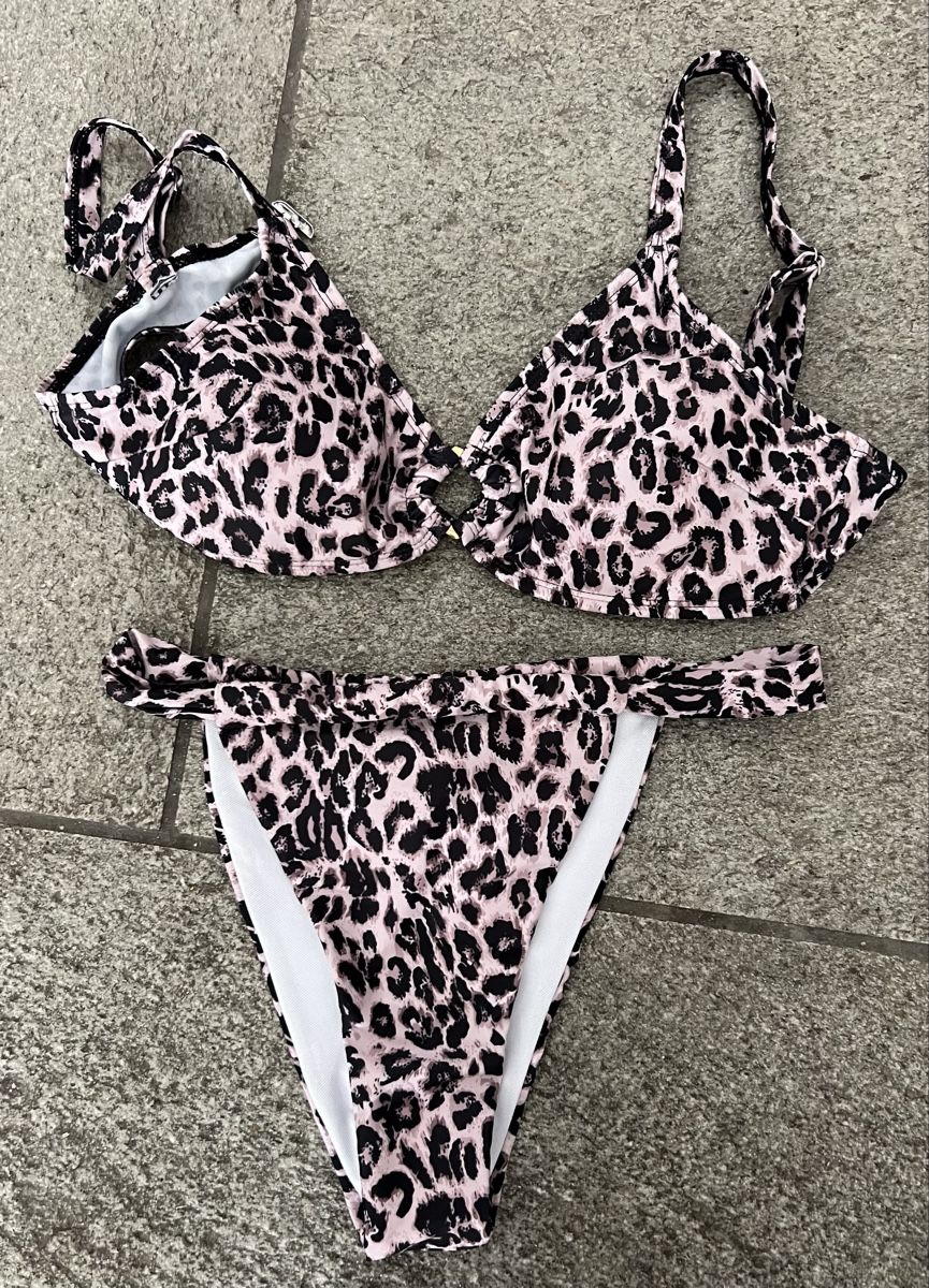 Badekleider & Bikinis: 5 Bikini Set Damen  – Gebraucht aus chur von Ika11 2