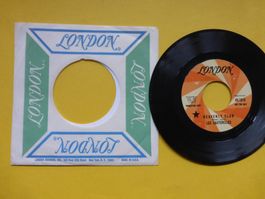 Les Sauterelles – Heavenly Club / Dream Machine (PROMO)
