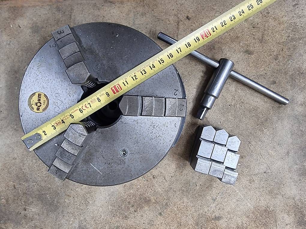 Altro per industria metallurgica: RÖHM Dreibackenfutter mit Adapterplatte – Usato da Zihlschlacht venduto da Fan2002