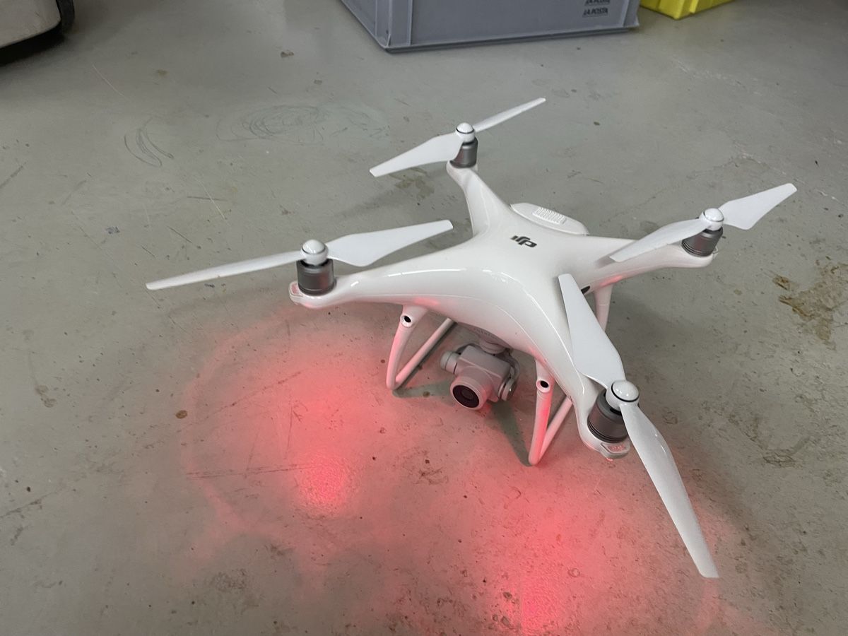 Fernbedienungen: DJI Phantom 4 Pro – Neu (gemäss Beschreibung) aus Vitznau von Michu1995