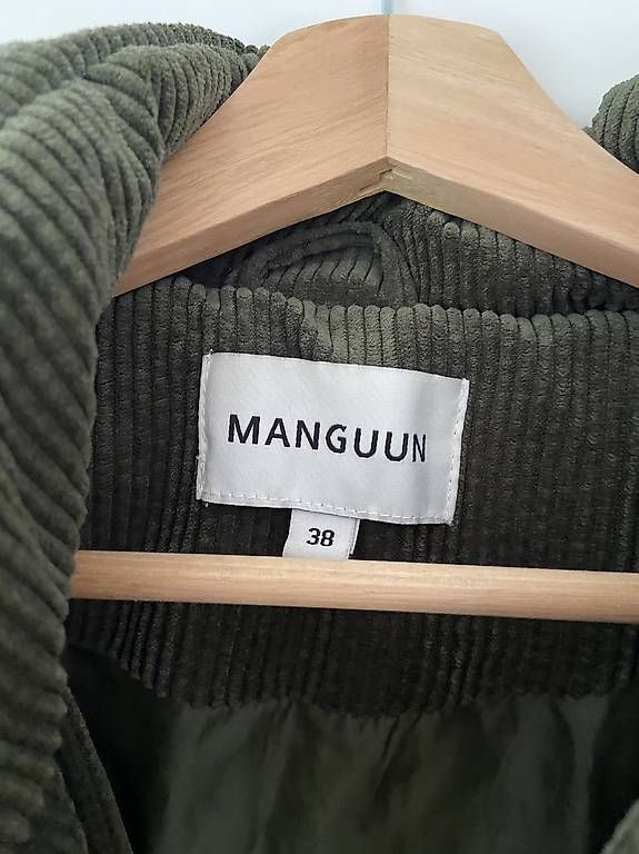 Giacche: Cord Steppjacke MANGUUN Gr. 38 – Usato da Tägerwilen venduto da lea_vs97 2