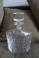 1 schöne Glas Karaffe mit Deckel