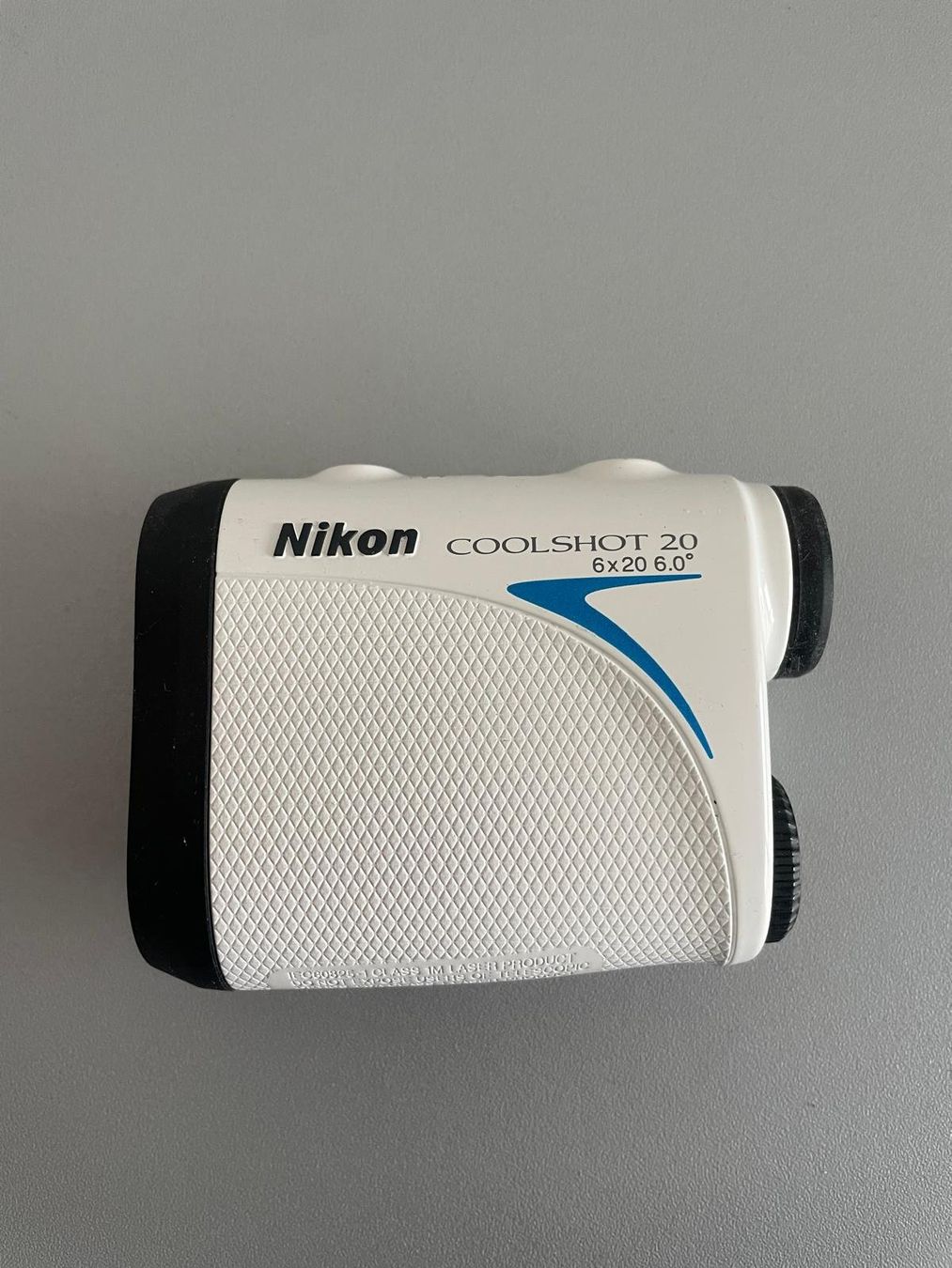 Nikon Fotocamera: Nikon Coolshot 20 Golflaser – Usato da Zuzwil SG venduto da Skotm