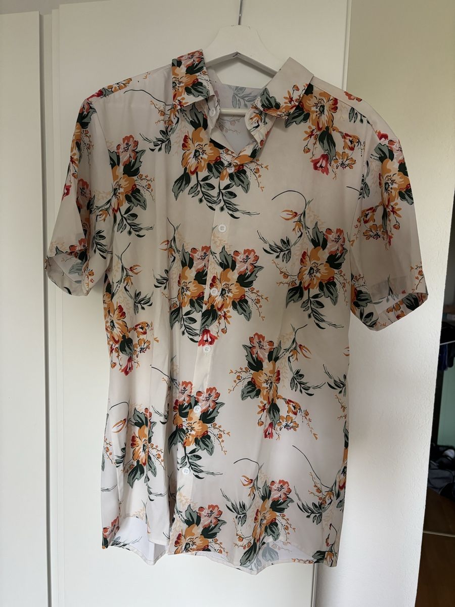 Shein Camicie: 4x Hemd / Strandhemd / Sommerhemd SHEIN – Usato da Aarberg venduto da gocardz.shop 2