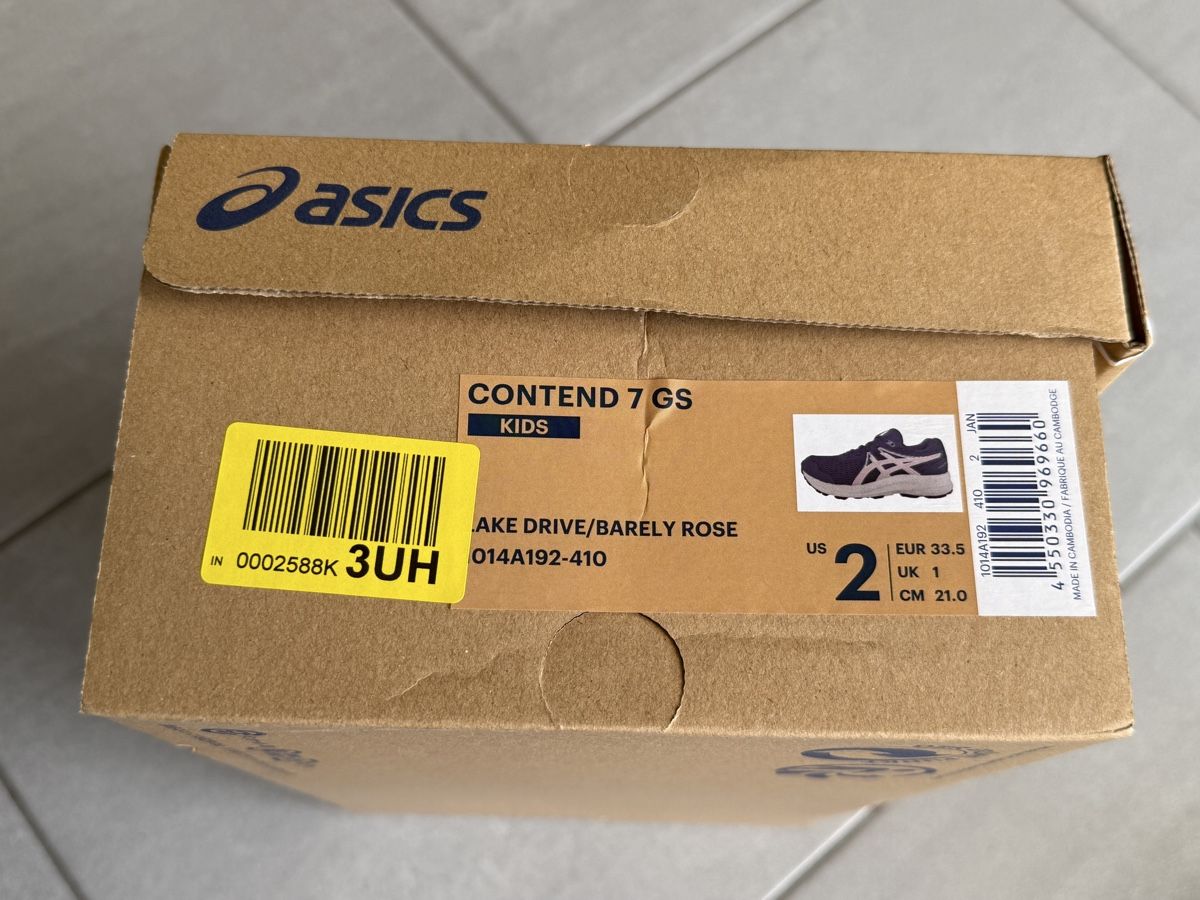 Asics Schuhe für Mädchen: Asics Turnschuhe Grösse 33.5 – Gebraucht aus Mägenwil von Bienchen8 4