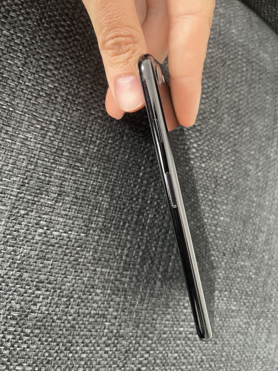 Apple Telefoni cellulari / Smartphones: iPhone 7 128 GB  – Usato da Aarburg venduto da J.Adams 1