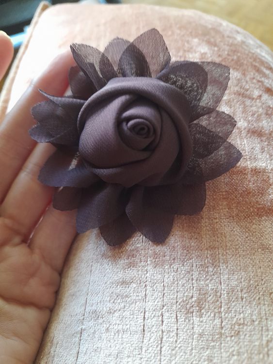 Spille Rosse LOTTO UNICO 2 SPILLE Spilla Vintage Color Oro Con Brillante Centrale Cm Spille Usate Vintage - Foto 5