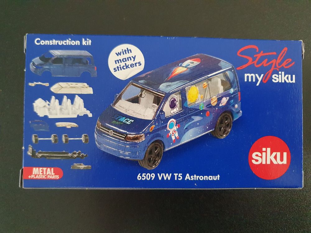 Siku 1555 VW T5 Taxi Grand Volume – Modèle Réduit Métal/plastique, échelle 1:87, Décor Berlin, Hayon Ouvrant