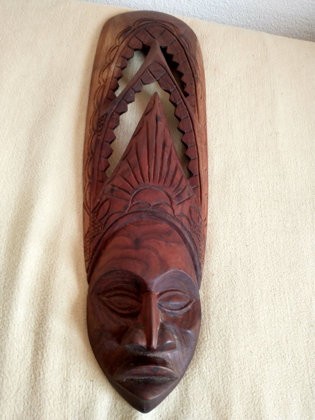 Internationale Kunst: Afrikanische Wandmaske Holz Maske vintage Afrika 65 cm – Gebraucht aus Löhningen von Chimae67 6