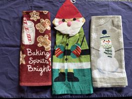 Festive Christmas Kitchen Towels - Set of 3 Holiday Designs