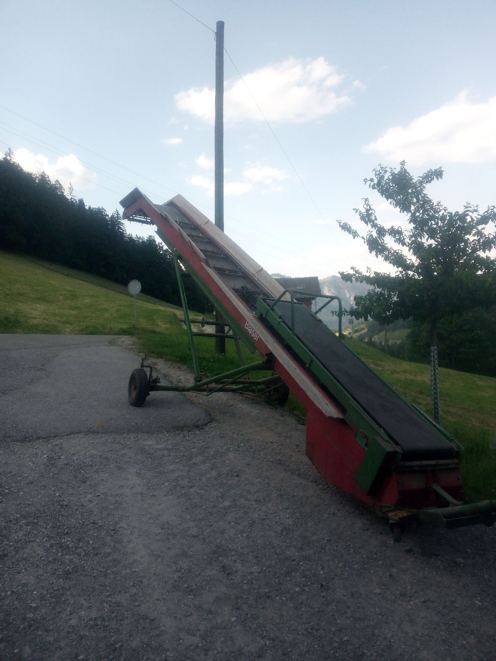 Remorques autochargeuses/d'ensilage: Förderband Blaser – D'occasion à Horboden par 1999patris