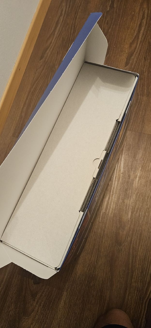 Supporti a parete: Orginal PS5 Karton ohne Konsole! – Usato da Seengen venduto da storm24 2