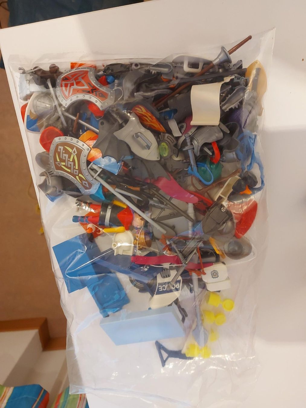 Playmobil Giocattoli: Playmobil Ritter, Drachen und Polizisten – Usato da Buchs AG venduto da Sushikiller 2