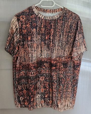 Shirt Rot-Mix XL (40/42) - Spendenaktion 