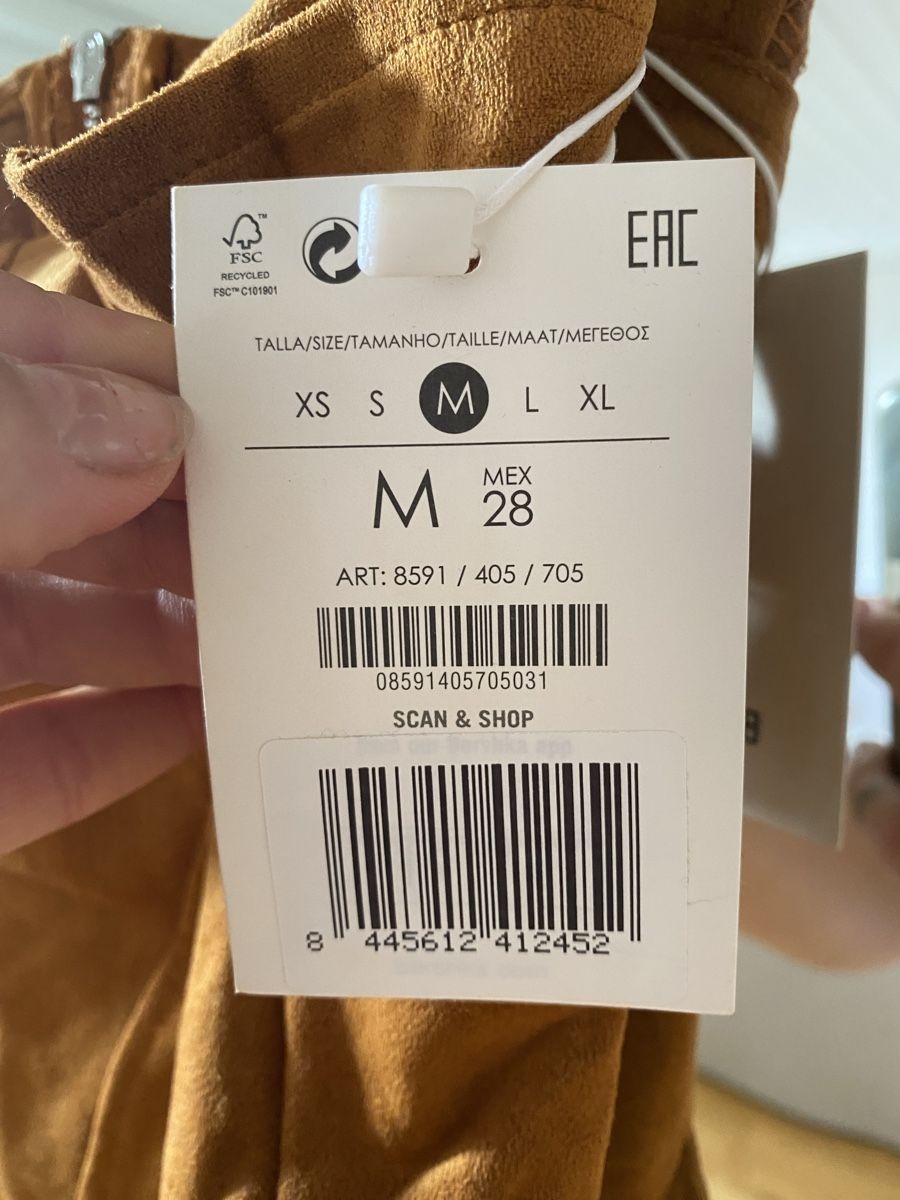 Bershka Top: Schickes Oberteil – Nuovo e nell'imballaggio originale da Spiez venduto da Michaela333 2