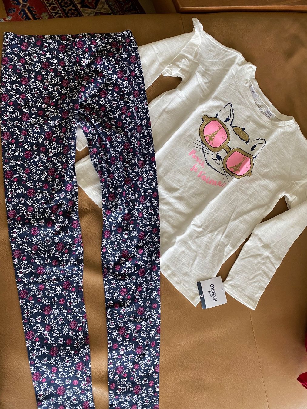 Lotti & Set di vestiti: NEU Set Leggins Sweatshirt  Gr. 12/13 – Usato da Belp venduto da Aliya