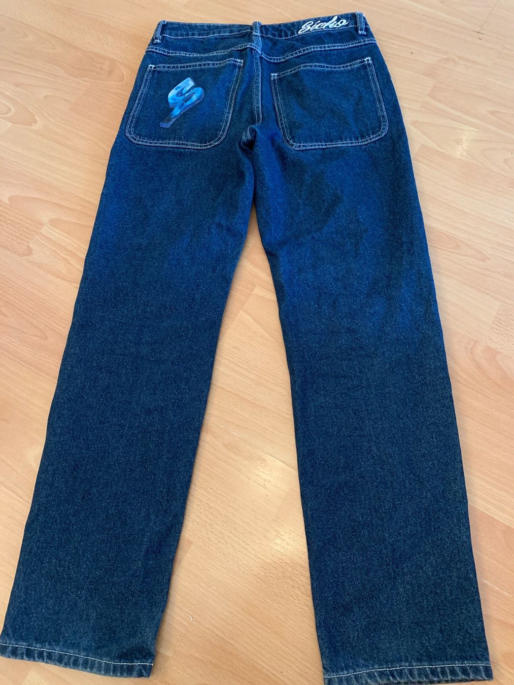 Jeans: Magnifique jeans Sicko taille 38 – Usato da MEYRIN venduto da Gwendo10 1