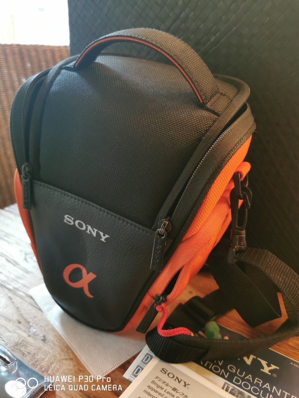 Sony Fotocamera: Kamera Sony a100 – Usato da Zug venduto da ScarletRose 5