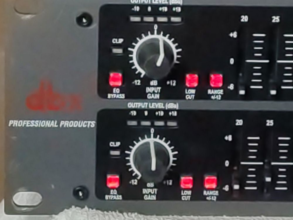 Dbx Equalizzatori: dbx 231 graphic Equalizer – Usato da Zénauva venduto da Alois6 3