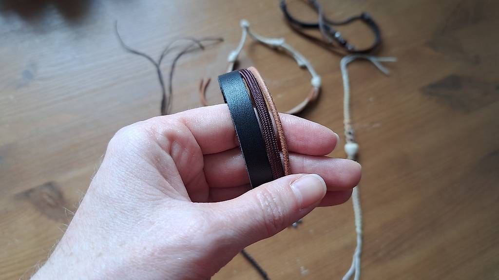 Armbänder & -reifen: Armkette  – Gebraucht aus Schwyz von Ser_z6mr 1